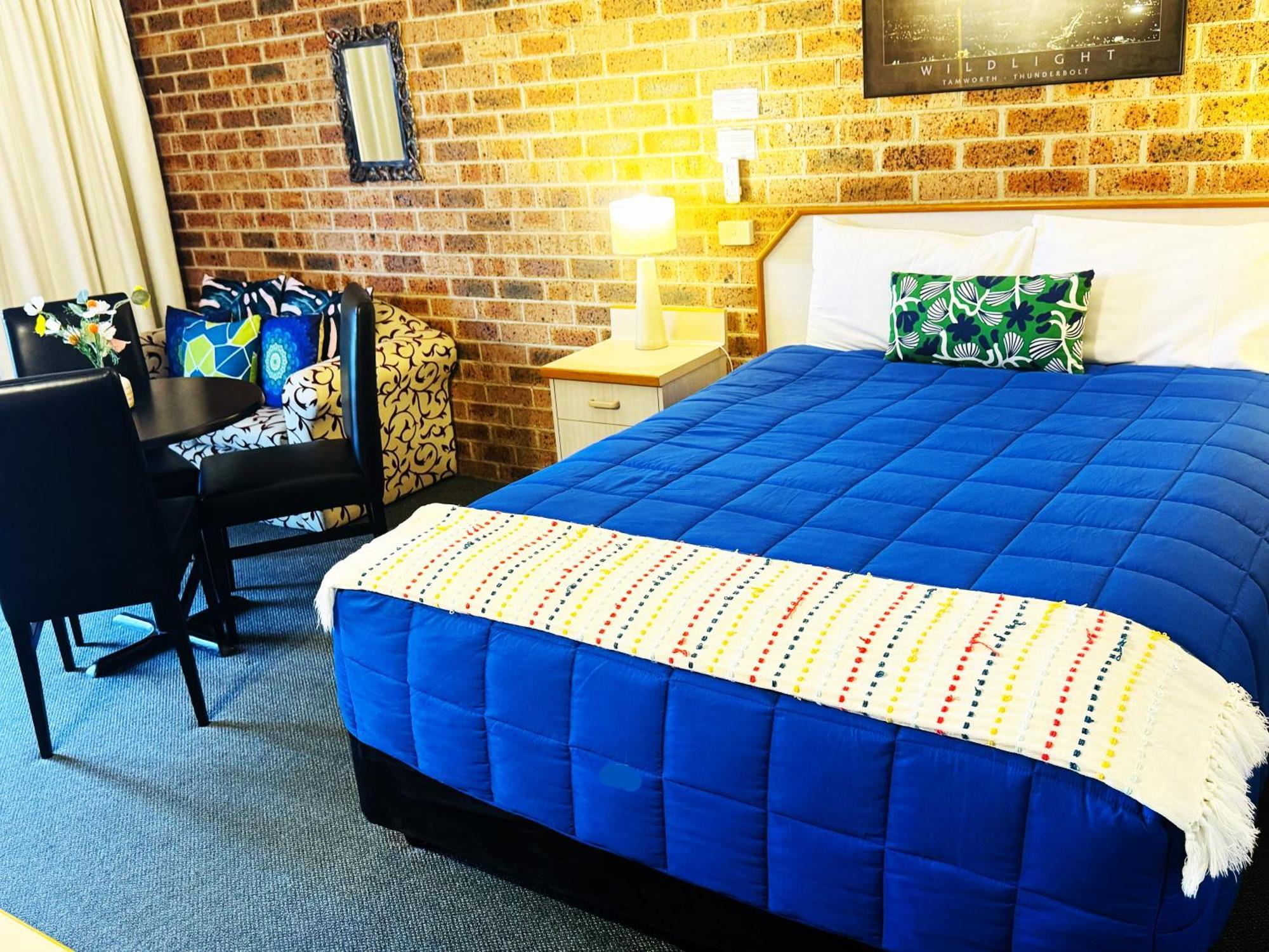 Town And Country Motor Inn แทมเวิร์ธ ภายนอก รูปภาพ
